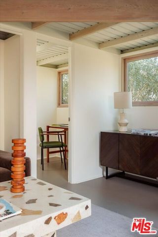 2083 Hanscom Drive, South Pasadena, CA 91030