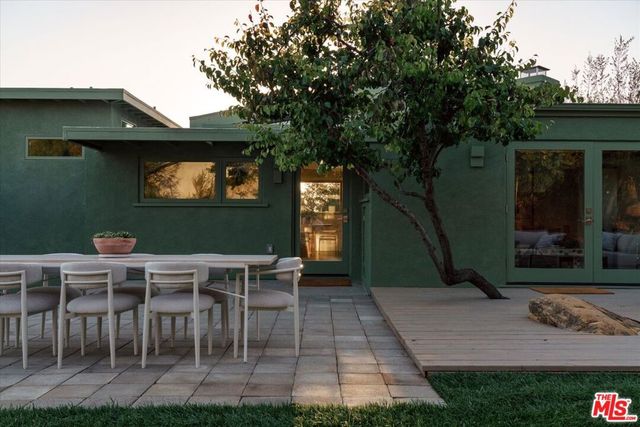 2083 Hanscom Drive, South Pasadena, CA 91030