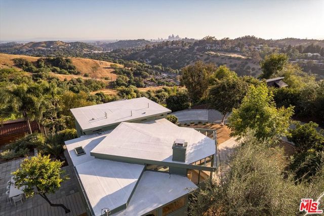 2083 Hanscom Drive, South Pasadena, CA 91030