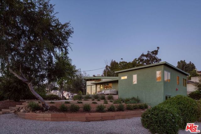 2083 Hanscom Drive, South Pasadena, CA 91030