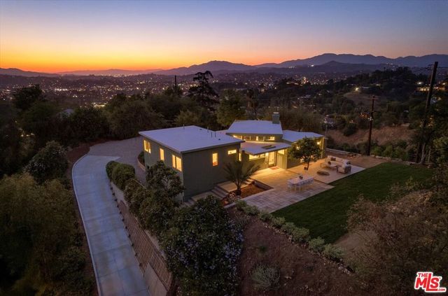 2083 Hanscom Drive, South Pasadena, CA 91030
