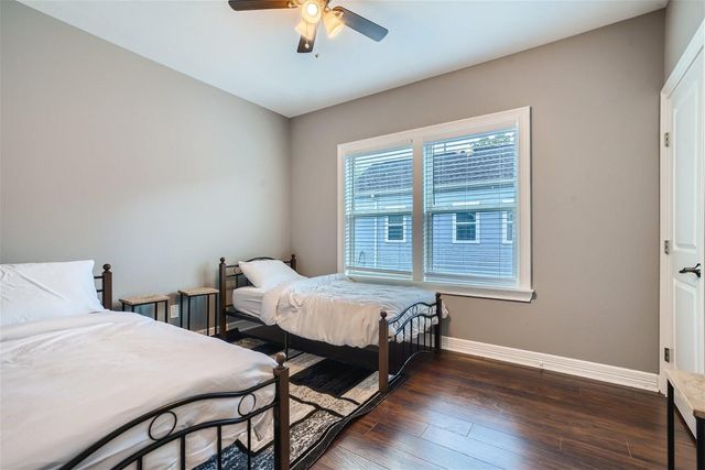 3801 Oxford Street B, Houston, TX 77022