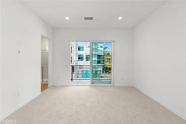 137 Culture, Irvine, CA 92618