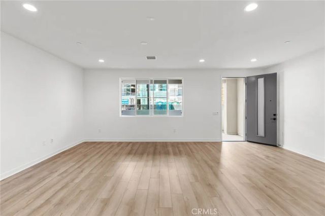 137 Culture, Irvine, CA 92618