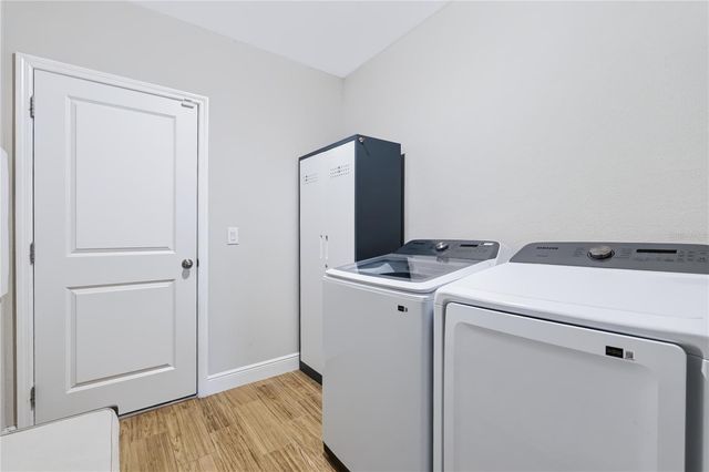 6564 RHYTHM DRIVE, Mascotte, FL 34753