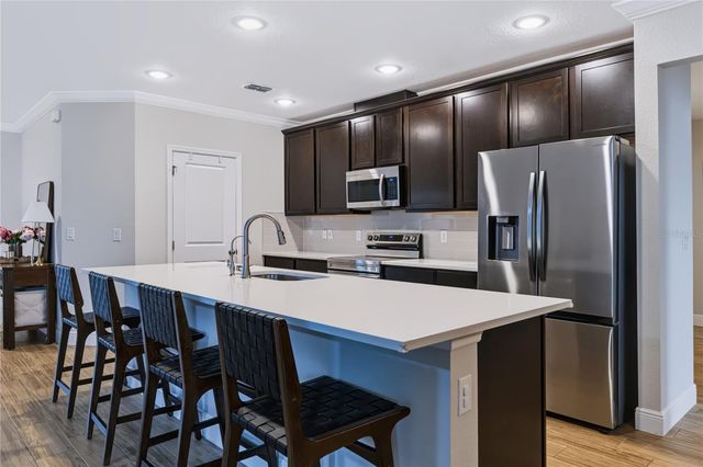 6564 RHYTHM DRIVE, Mascotte, FL 34753