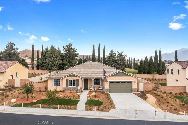 4129 Daisy, Banning, CA 92220