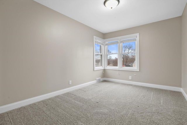 11220 11th AVENUE, Pleasant Prairie, WI 53158