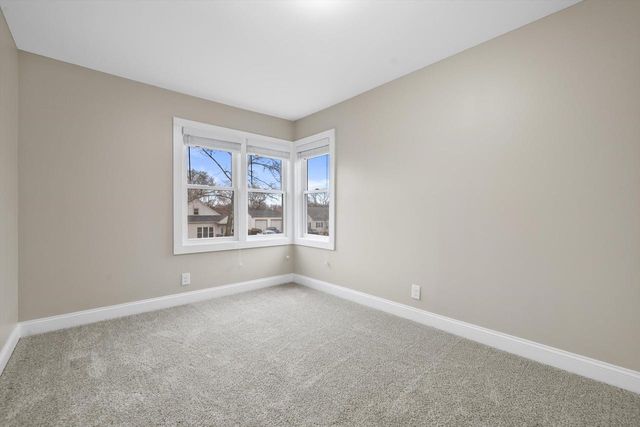 11220 11th AVENUE, Pleasant Prairie, WI 53158