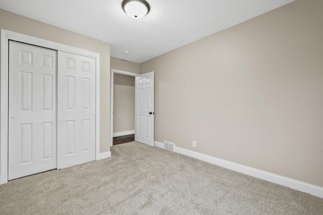 11220 11th AVENUE, Pleasant Prairie, WI 53158