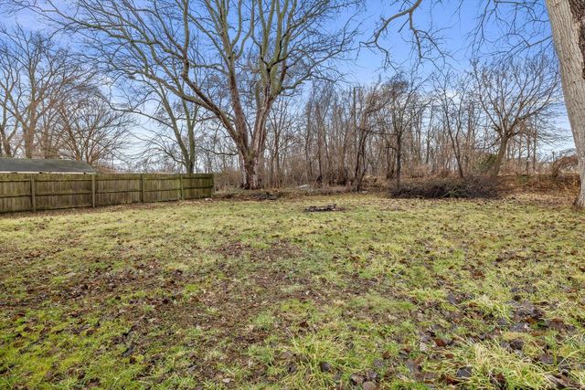 11220 11th AVENUE, Pleasant Prairie, WI 53158