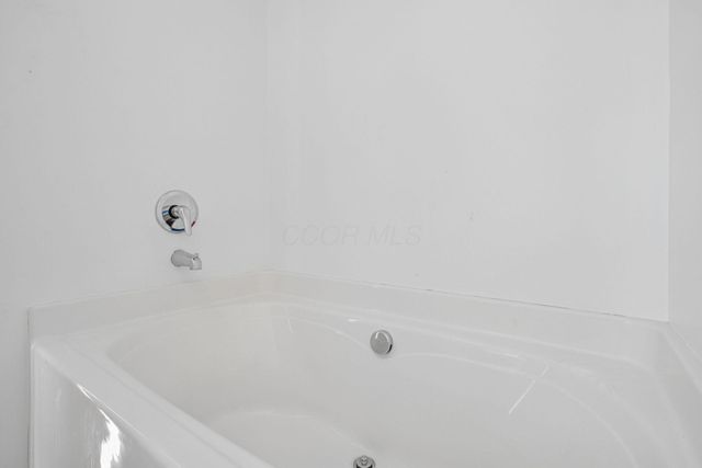 6359 Oak Trail Drive, Galloway, OH 43119