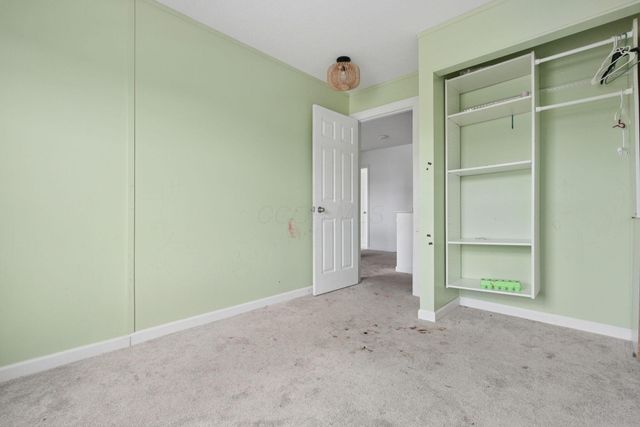 6359 Oak Trail Drive, Galloway, OH 43119