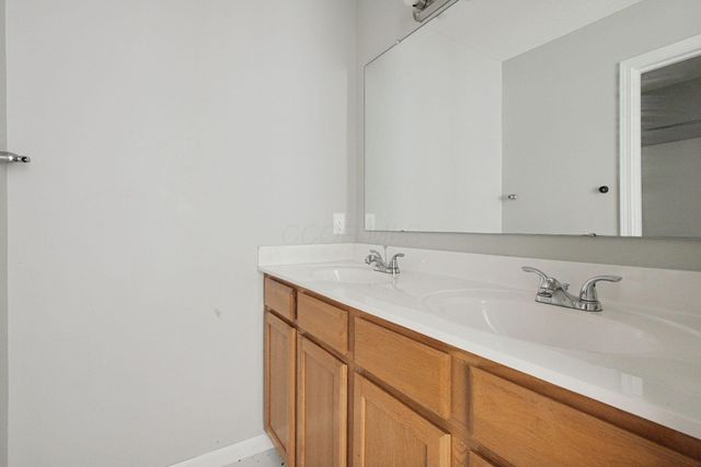 6359 Oak Trail Drive, Galloway, OH 43119