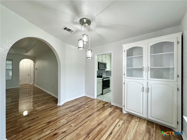 553 Lonesome Oak Drive, Copperas Cove, TX 76522