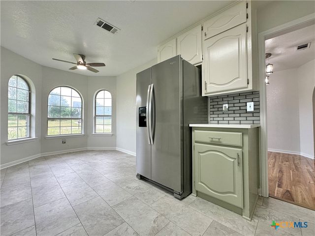 553 Lonesome Oak Drive, Copperas Cove, TX 76522