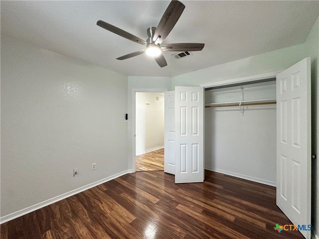 553 Lonesome Oak Drive, Copperas Cove, TX 76522