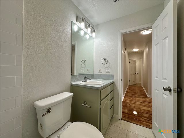 553 Lonesome Oak Drive, Copperas Cove, TX 76522