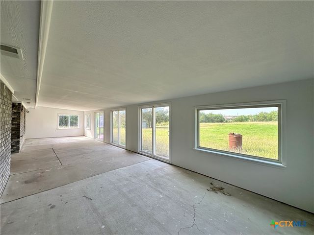553 Lonesome Oak Drive, Copperas Cove, TX 76522