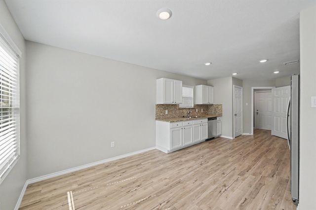 11135 N Lake Mist Lane, Willis, TX 77318