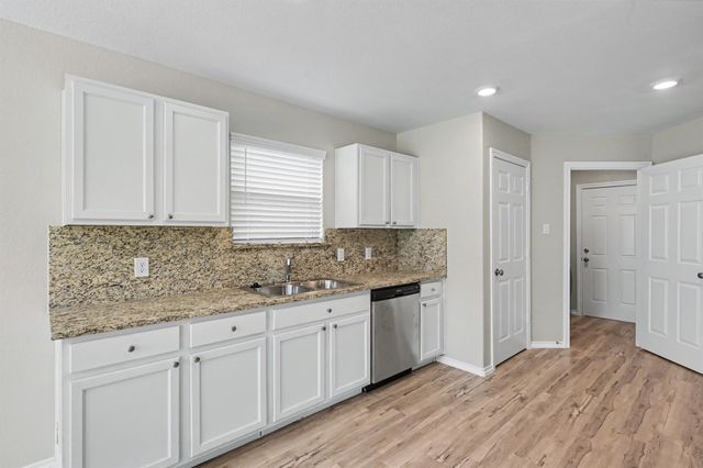 11135 N Lake Mist Lane, Willis, TX 77318