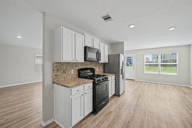 11135 N Lake Mist Lane, Willis, TX 77318