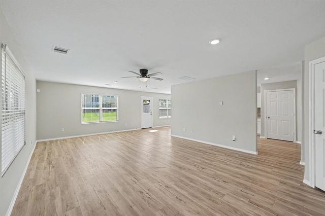 11135 N Lake Mist Lane, Willis, TX 77318