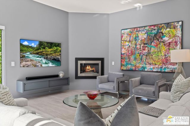 1062 Hunter Drive, Palm Springs, CA 92262