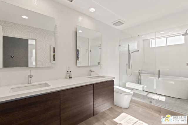 1062 Hunter Drive, Palm Springs, CA 92262