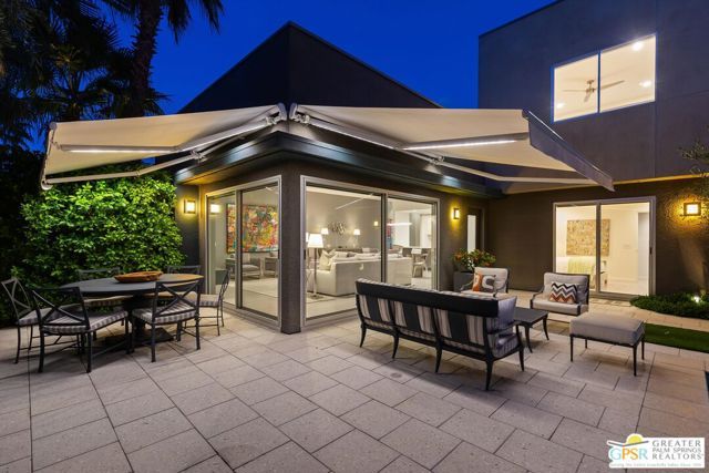 1062 Hunter Drive, Palm Springs, CA 92262