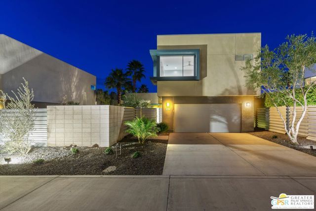 1062 Hunter Drive, Palm Springs, CA 92262