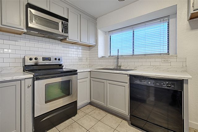 5418 Boxelder Drive, Arlington, TX 76018