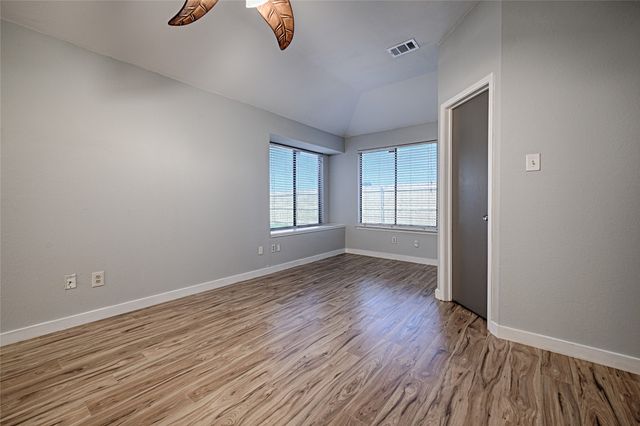 5418 Boxelder Drive, Arlington, TX 76018