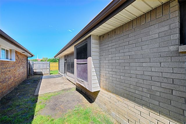 5418 Boxelder Drive, Arlington, TX 76018