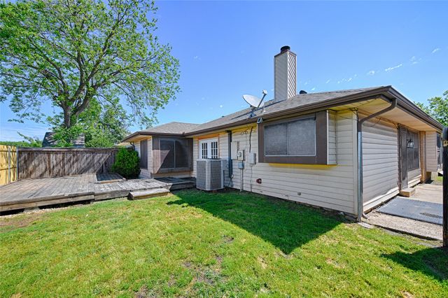 5418 Boxelder Drive, Arlington, TX 76018