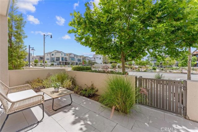 352 Chorus, Irvine, CA 92618