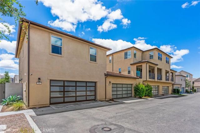 352 Chorus, Irvine, CA 92618