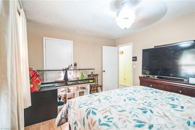 104 Whitley Road, Morganton, NC 28655