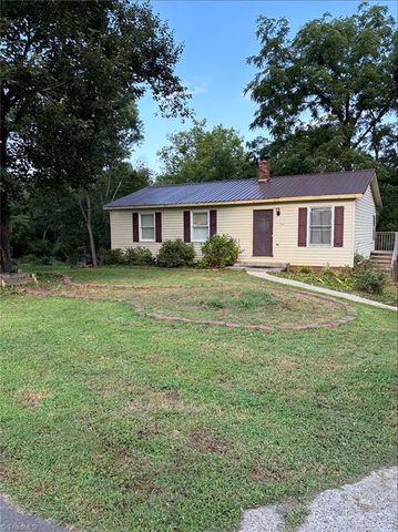 104 Whitley Road, Morganton, NC 28655