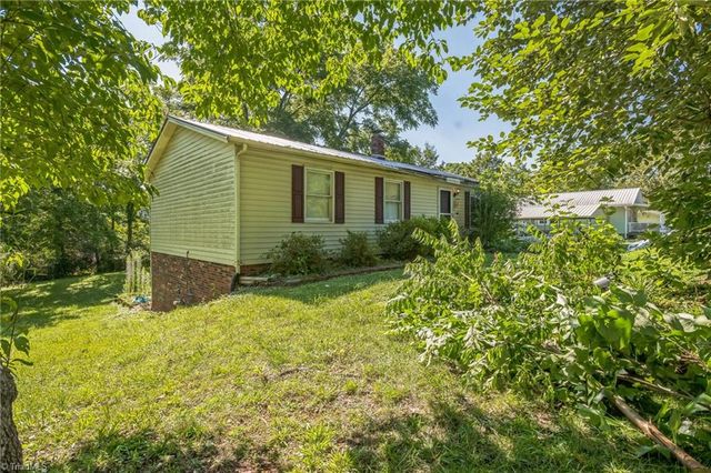 104 Whitley Road, Morganton, NC 28655