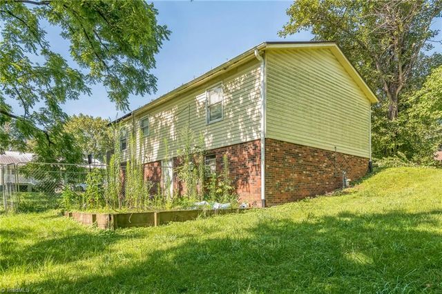 104 Whitley Road, Morganton, NC 28655