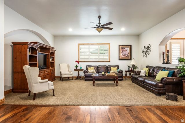 3962 W FARMINGDALE CT, South Jordan, UT 84009