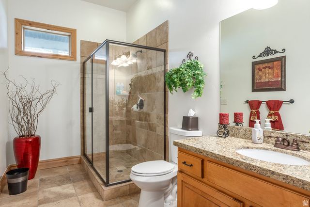 3962 W FARMINGDALE CT, South Jordan, UT 84009