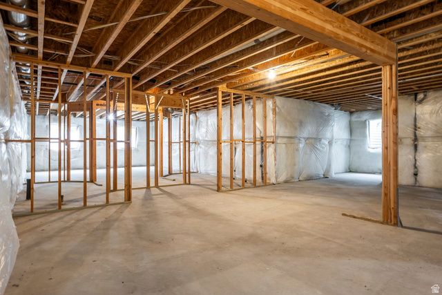 3962 W FARMINGDALE CT, South Jordan, UT 84009