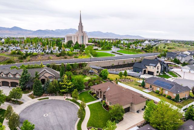 3962 W FARMINGDALE CT, South Jordan, UT 84009