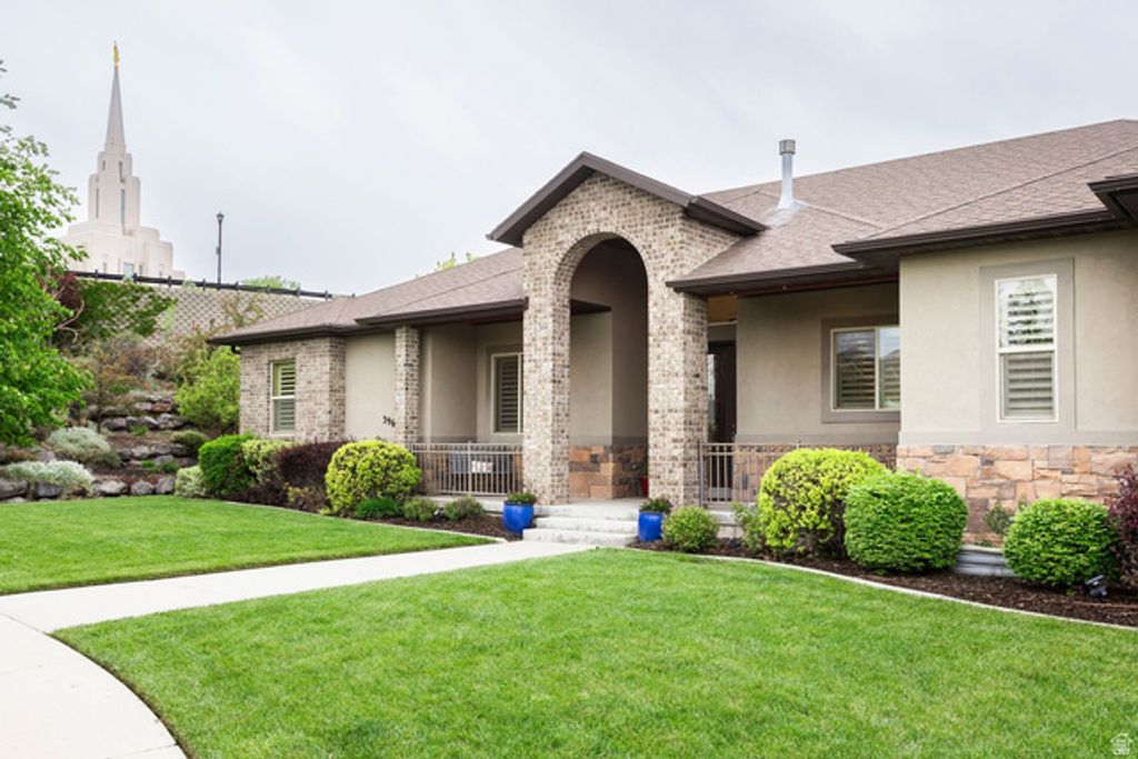 3962 W FARMINGDALE CT, South Jordan, UT 84009