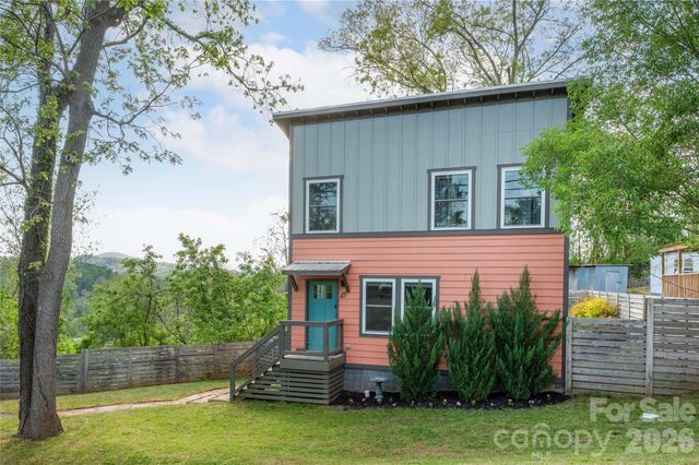 47 Mulberry Street, Asheville, NC 28804