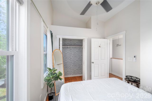 47 Mulberry Street, Asheville, NC 28804