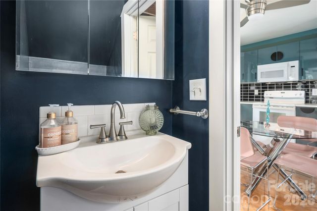 47 Mulberry Street, Asheville, NC 28804