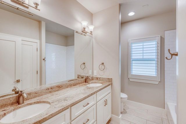 701 Indian Paint TRL, Horseshoe Bay, TX 78657